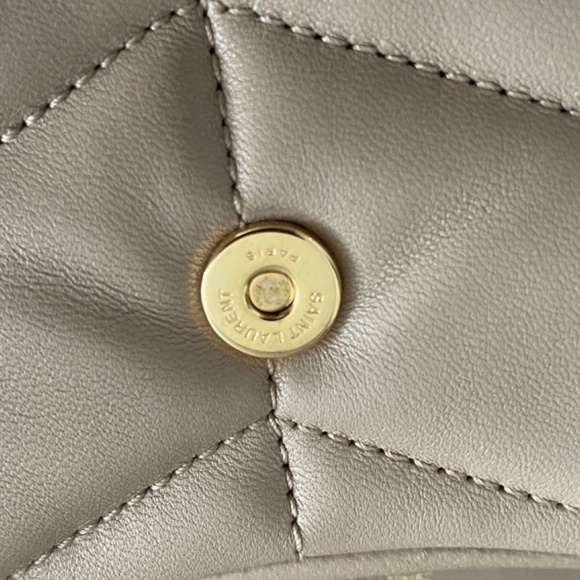 authentic YSL quilted puffer clutch - Picture 6 of 10